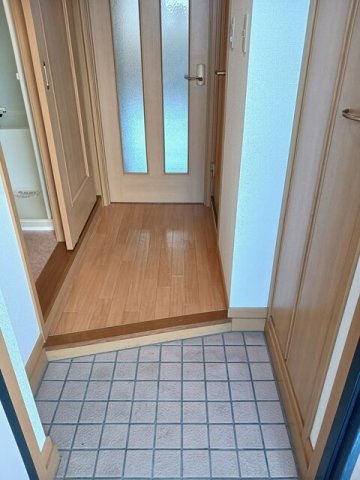 玄関　ゆったりとした玄関です