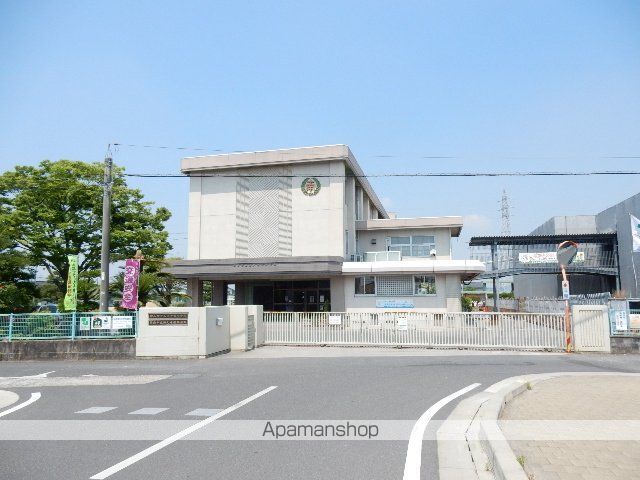 小学校　岡山市立西大寺南小学校（小学校）まで339m
