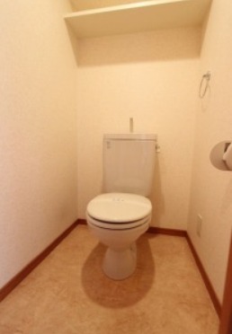 トイレ　清潔感のあるトイレです