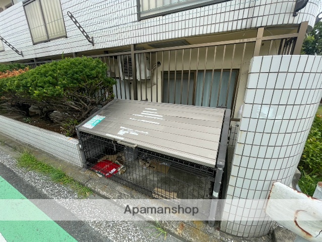 能見台マンションの外観写真
