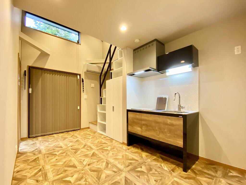眺望　天井が高く開放的なお部屋です♪