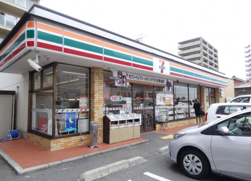 コンビニ　セブンイレブン 明石相生町1丁目店（コンビニ）まで463m