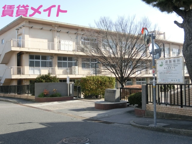 高校・高専　三重県立桑名高等学校（高校・高専）まで2500m