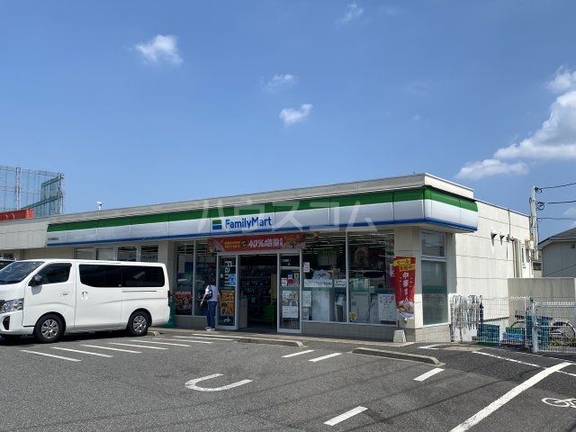コンビニ　ファミリーマート 松戸梨香台店（コンビニ）まで1038m