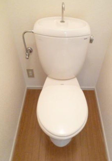 トイレ　※同建物別部屋参考写真