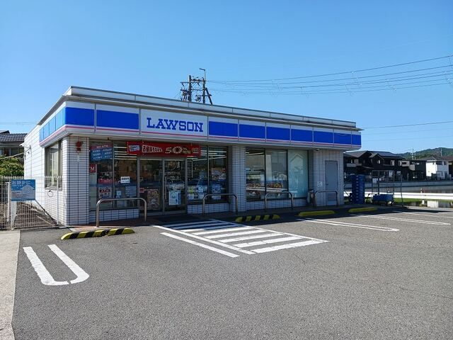 コンビニ　ローソン松江店様（コンビニ）まで500m