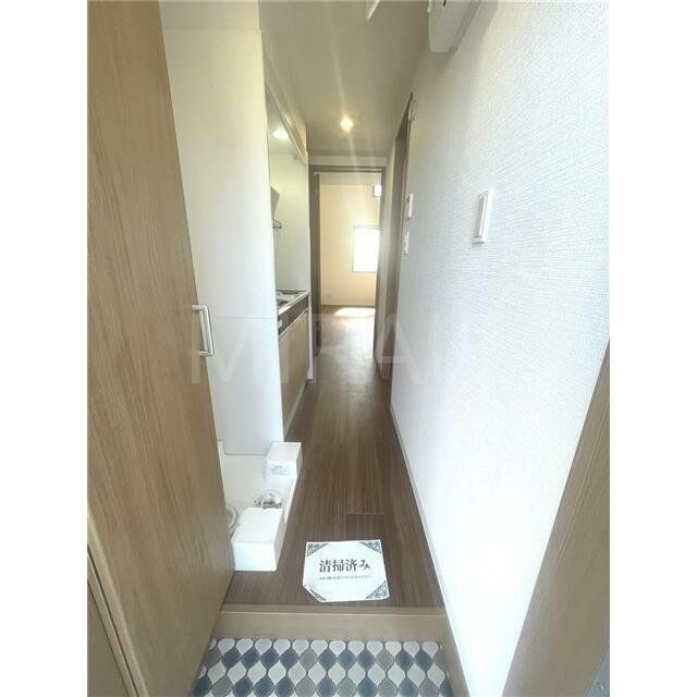 玄関　物件画像