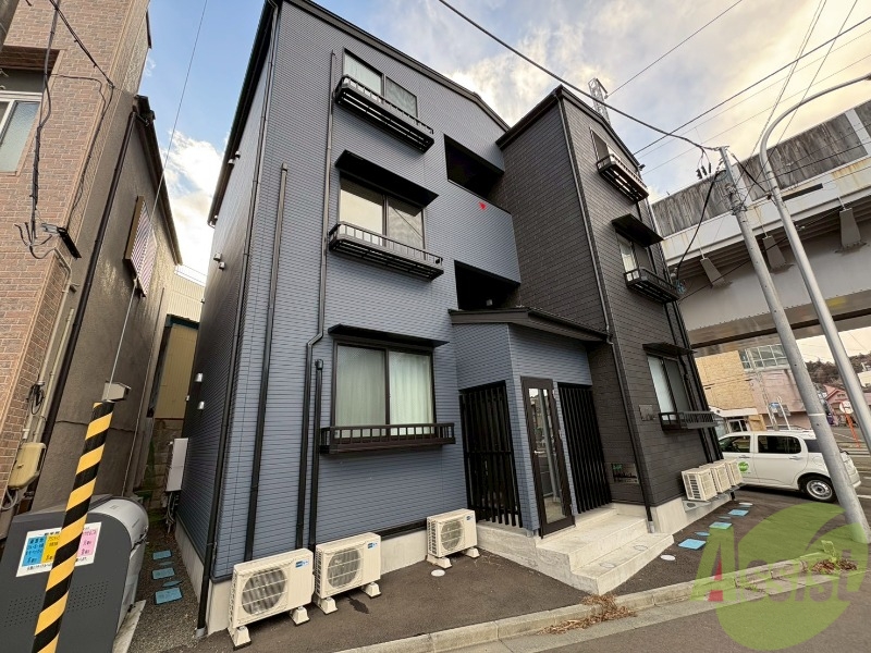 建物外観　塩竃市旭町「Ａｚｕｌ旭町」