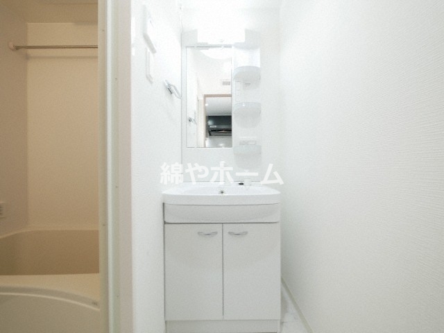 洗面設備　広い洗面スペース