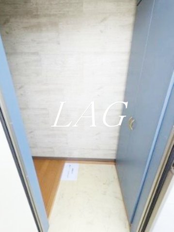 玄関　玄関です。