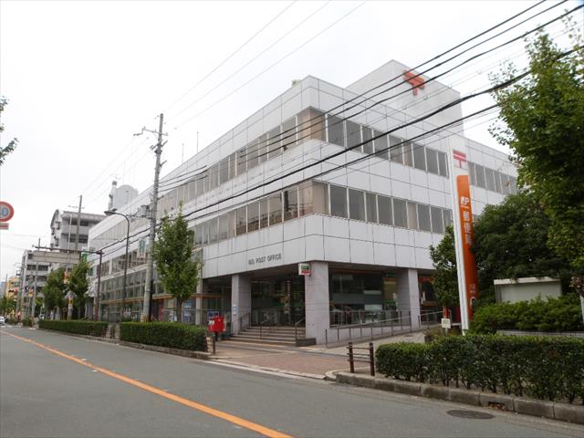 郵便局　八尾郵便局（郵便局）まで800m