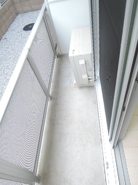 バルコニー　※写真は別部屋