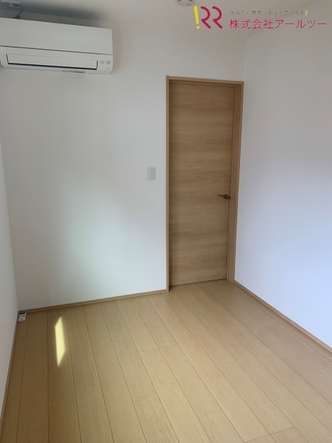 その他部屋・スペース　洋室５帖