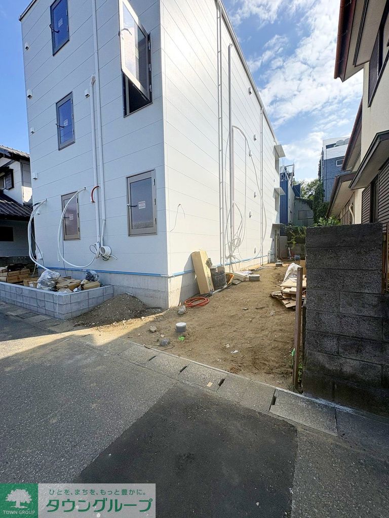 エントランス　お問合せはタウンハウジングまで！※現地待合わせ相談可能