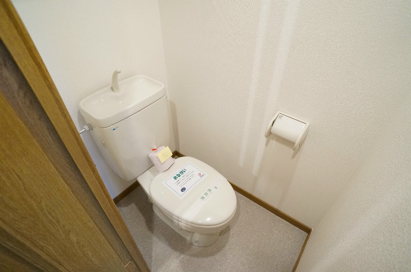 トイレ　別号室イメージ