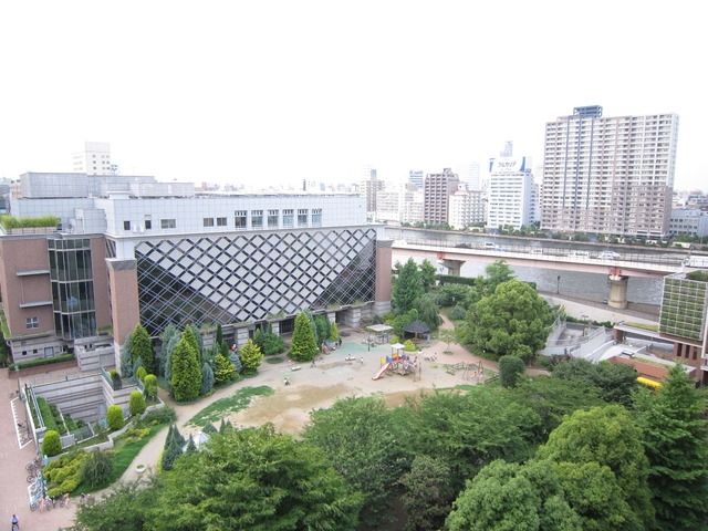 公園　浜町公園（公園）まで220m