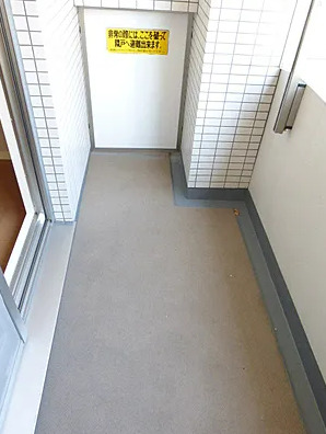 バルコニー　※別部屋の参考写真です。