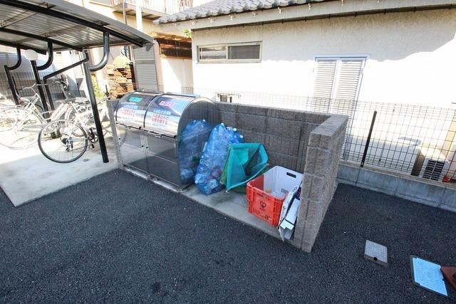 その他共有部分　★敷地内ゴミ捨て場★