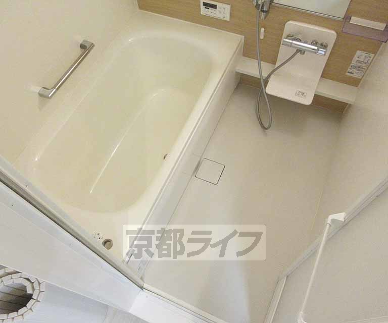 バス・シャワールーム　ゆったり広々