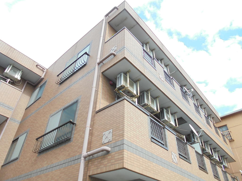 建物外観　閑静な住宅街☆