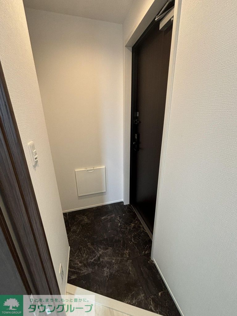 玄関　設備
