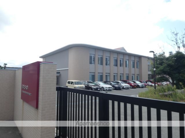 大学・短大　福岡女子大学（大学・短大）まで983m