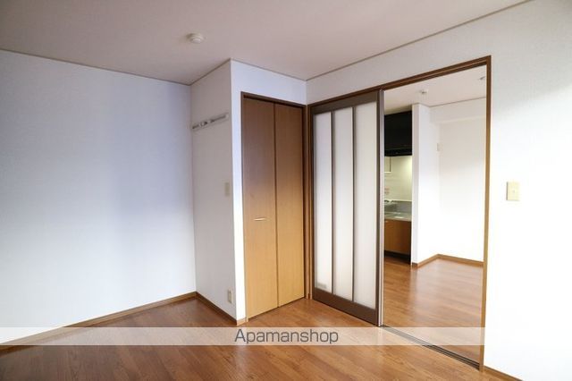 ヴィラージュなかもずの居間写真