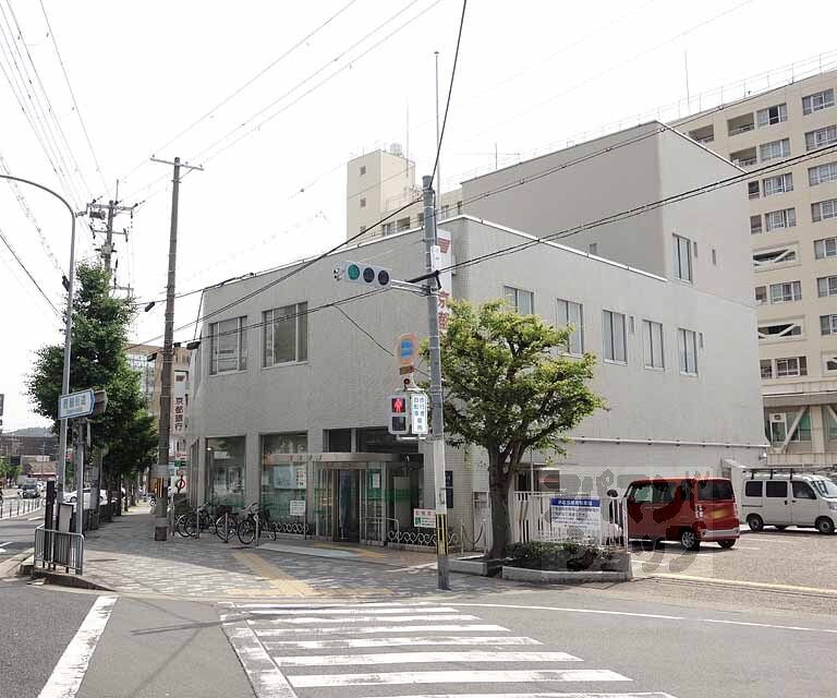 銀行　京都銀行 山科中央支店（銀行）まで261m