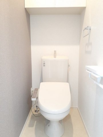 トイレ　清潔感のあるトイレです