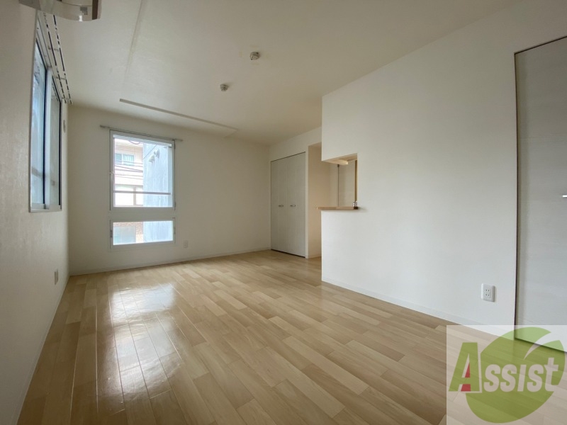 その他部屋・スペース　明るいお部屋は気持ちよく過ごせそうですね。