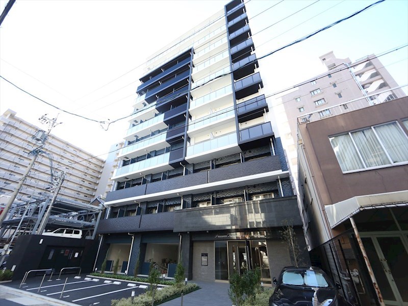 建物外観　外観　オートロック　宅配ＢＯＸ　防犯カメラ　外壁タイル張り