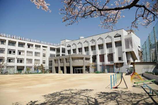 小学校　大阪市立本田小学校（小学校）まで346m