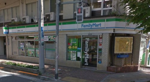 コンビニ　ファミリーマート浅草橋二丁目店（コンビニ）まで742m