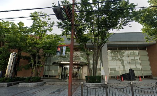 図書館　茨木市立中央図書館（図書館）まで401m
