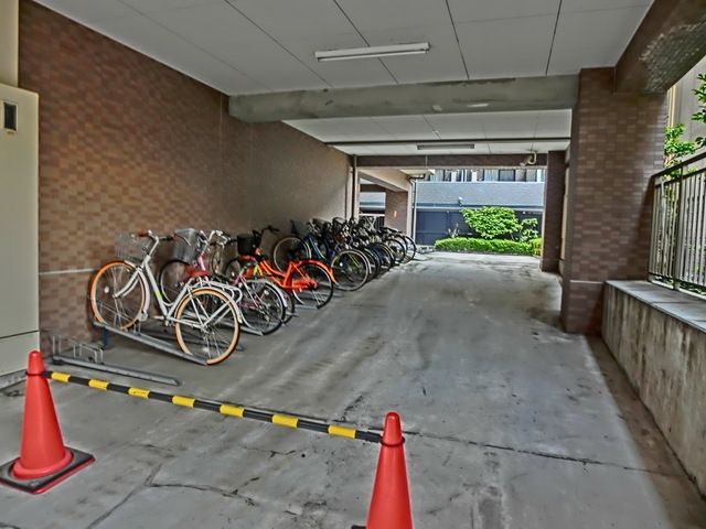 駐車場　★駐輪場★