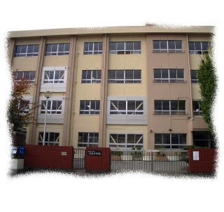 中学校　和歌山市立河北中学校（中学校）まで1941m