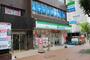 コンビニ　ファミリーマート小倉駅北口店（コンビニ）まで178m
