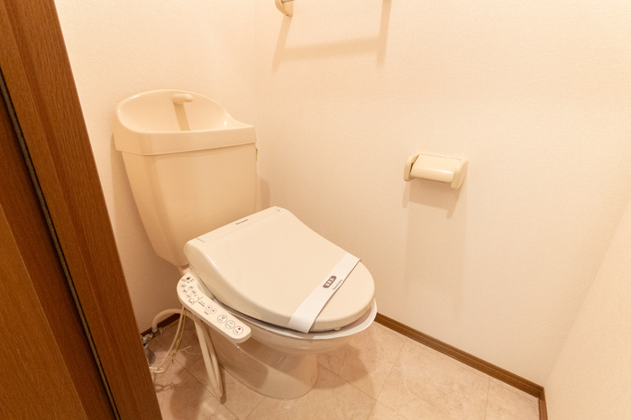 富山地鉄富山市内線 上本町駅 徒歩11分 2階建 築23年のトイレ写真