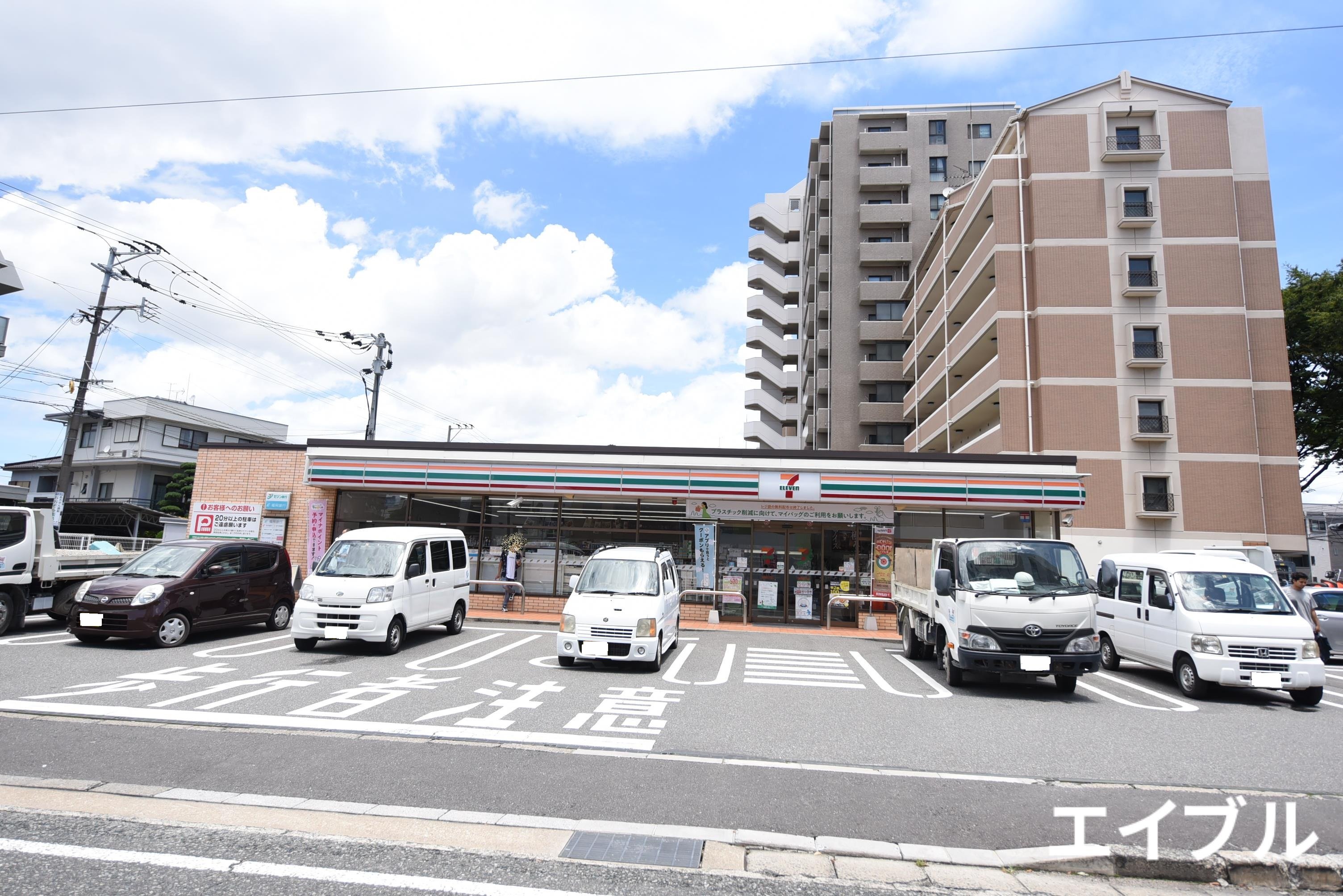 コンビニ　セブンイレブン福岡塩原3丁目店（コンビニ）まで347m
