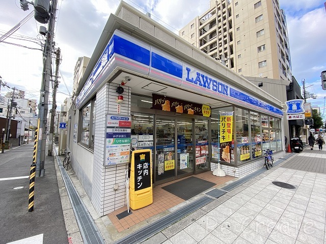 コンビニ　ローソン上町店（コンビニ）まで213m