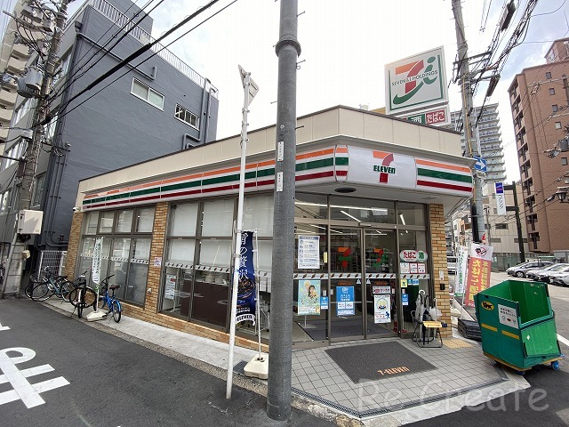 コンビニ　セブンイレブン大阪安堂寺町1丁目店（コンビニ）まで407m