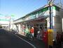 コンビニ　ファミリーマート（コンビニ）まで200m