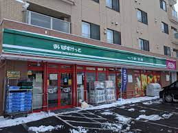 スーパー　まいばすけっと北23条東1丁目店（スーパー）まで880m
