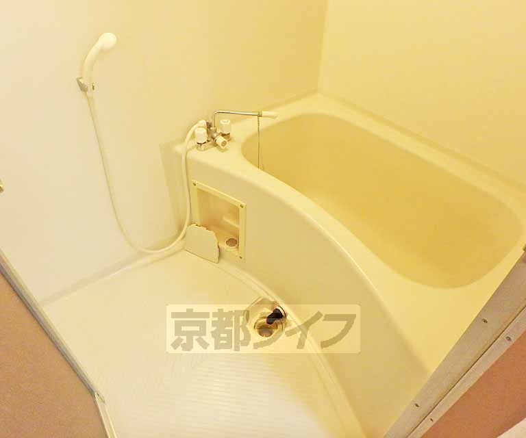 バス・シャワールーム　一日の疲れを癒すバスルーム