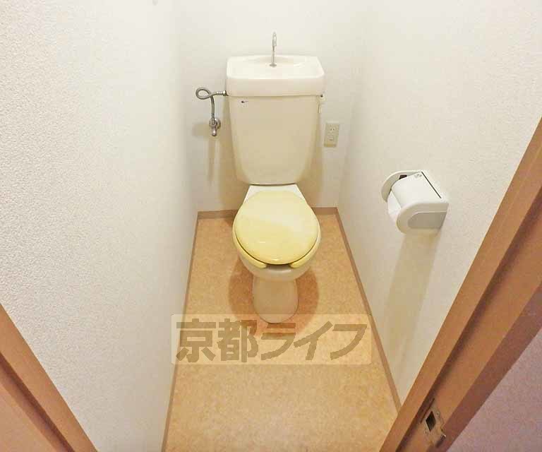 トイレ　シンプルで使いやすいトイレスペース