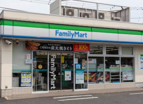 コンビニ　ファミリーマート 羽田二丁目店（コンビニ）まで218m