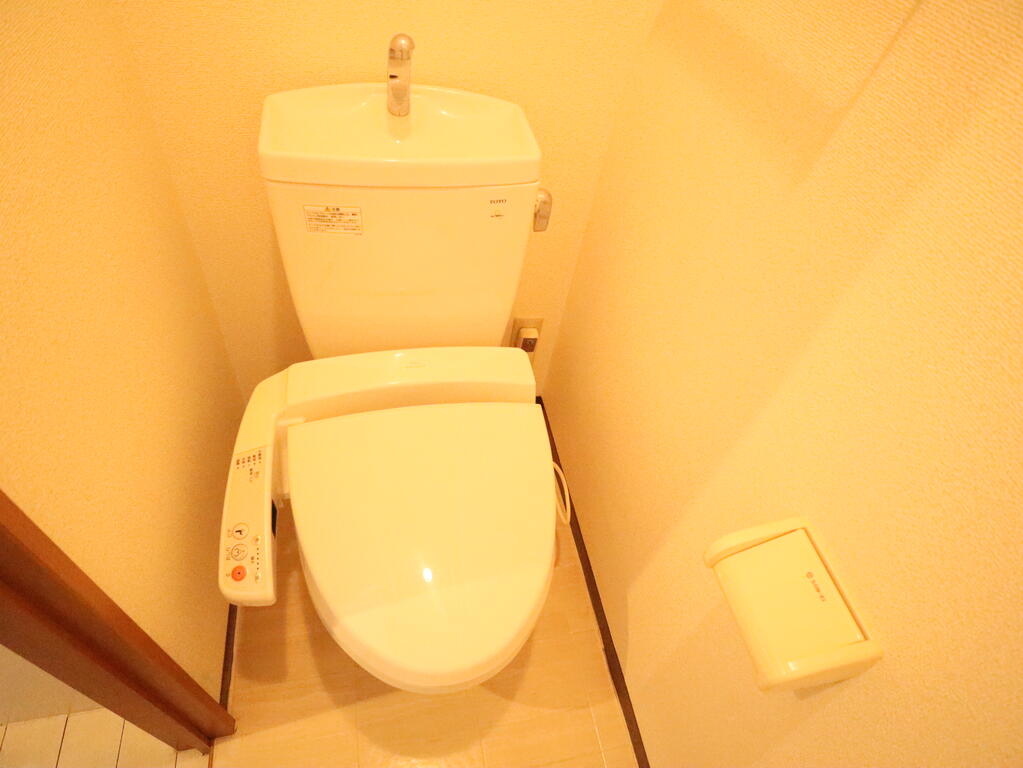 トイレ　トイレ
