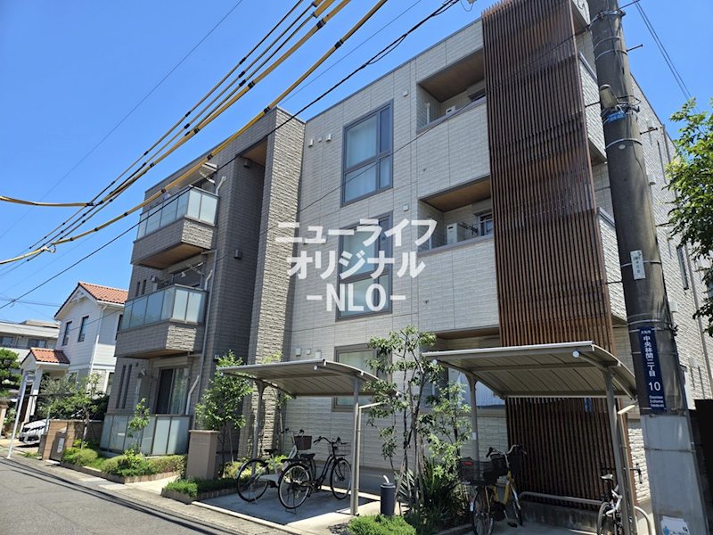 建物外観　高級感のあるホテルライク仕様☆積水ハウスのシャーメゾン☆