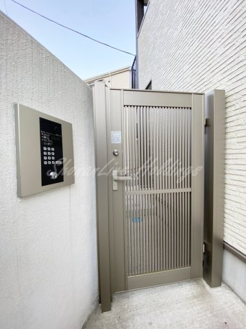 エントランス　オートロック付エントランス♪