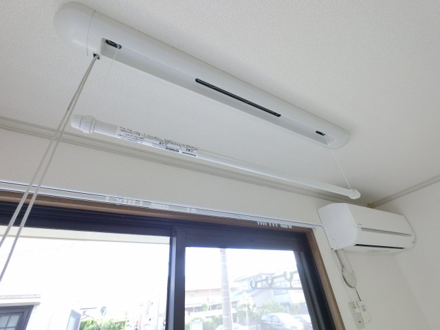 その他設備　室内物干し☆